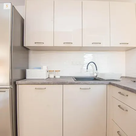 Pajo 2 Apartman Primosten